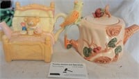 2 teapots w/ animals for one money