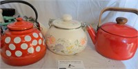 3 metal teapots for one money