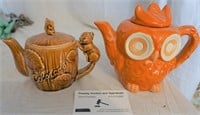 owl and squirel teapots both for one money