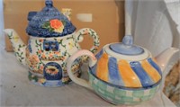 2 teapots for one money