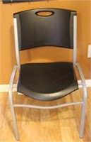 Vintage Chair - 20" x 32"