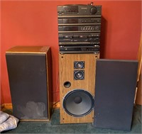 Realistic Stereo & Speakers