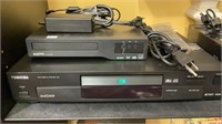 Electronica - Toshiba DVD video player with