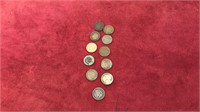 11 assorted Indian head pennies -various dates