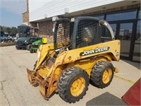 2003 John Deere 250 Series II