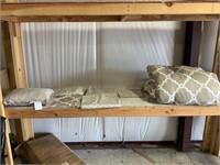 Comforter/Sheet Bed Set