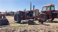 International 806 Tractor