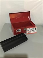 Metal Tool Box w/ Removable Tray