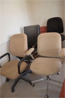 (5 PCS) ROLLING OFFICE CHAIRS - 1 BAR STOOL