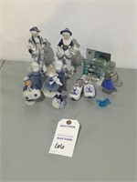 Figurines & Knick Knacks as Displayed (11 pcs)