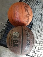 2 basketballs Spaulding and Rawlings