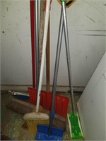 Cleanup lot of 7- brooms, mops etc..