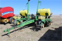 John Deere 7200 Planter 30"