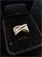 sterling X- design cler stones ring