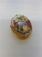 Oval Gold tone with Porcelain Fragonard Courting