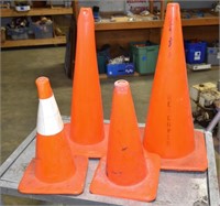 4- SAFETY CONES !-B MANY USES !