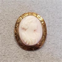 Antique Pink Shell Cameo Brooch
