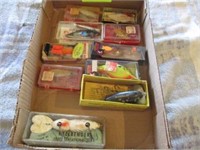 10 misc fishing lures in box