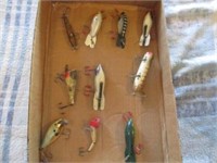 10 misc fishing lures in box