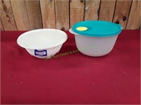 Jello Mold Bowl w/ Lid & 8 1/2 Cup Bowl w/ Lid