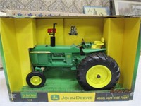 JD 4020 WIDE FRONT 1/16TH SCALE IN BOX