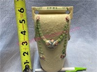 Antique Roseville pottery 6in vase