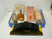 FLAT WITH VINTAGE PERFUME (WHITE SHOULDERS,