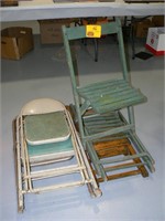 3 WOODEN FOLDING CHAIRS, 3 METAL FOLDING CHAIRS