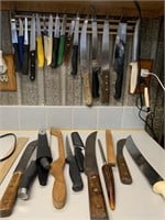 Large lot of Knives including magnetic hanger