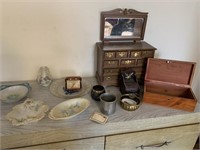 Jewelry Box, China and collectible lot
