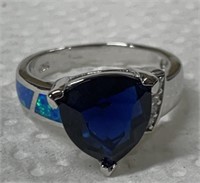 Sterling Silver Ring w/ Blue & White Stones Sz 8