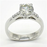 Beautiful Sterling Silver Moissanite Fashion Ring