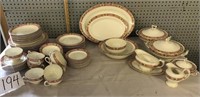 SET OF DISHES