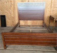 Cherry Wood Queen Size Bed Frame