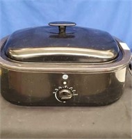 Large GE Roaster with Removable Pan