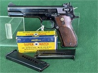 Smith & Wesson Model 52 Pistol, 38 Spl.