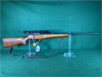 Remington 521-T Rifle. 22 LR