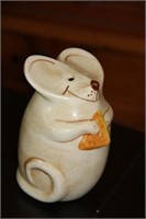 Ceramic mouse Bank, 5 1/2" tall