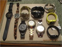 Lot of 10 Watches