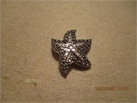 Black & Clear Starfish Silver Pin-1.9 g