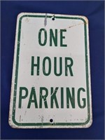 Metal - ONE HOUR PARKING Sign - 12" x 18"