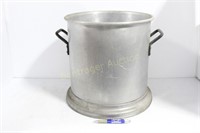 WEAR-EVER ALUMINUM LARGE POT (36 QTS.)