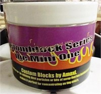 LOT OF AMAXI PRODUCTS SANDING BLOCKS