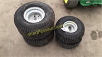 Set of lawn mower tires
