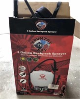 4 Gallon Backpack Sprayer in Box