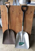 2 Grain Shovels