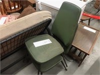 2 Green Chairs