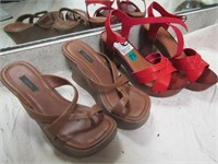2 Pairs of Ladies Shoes Size 7 1/2"