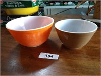 Pyrex Bowls 1.5 Pint & 1.5 Quart