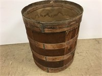 Wooden barrel w/ cardboard lining